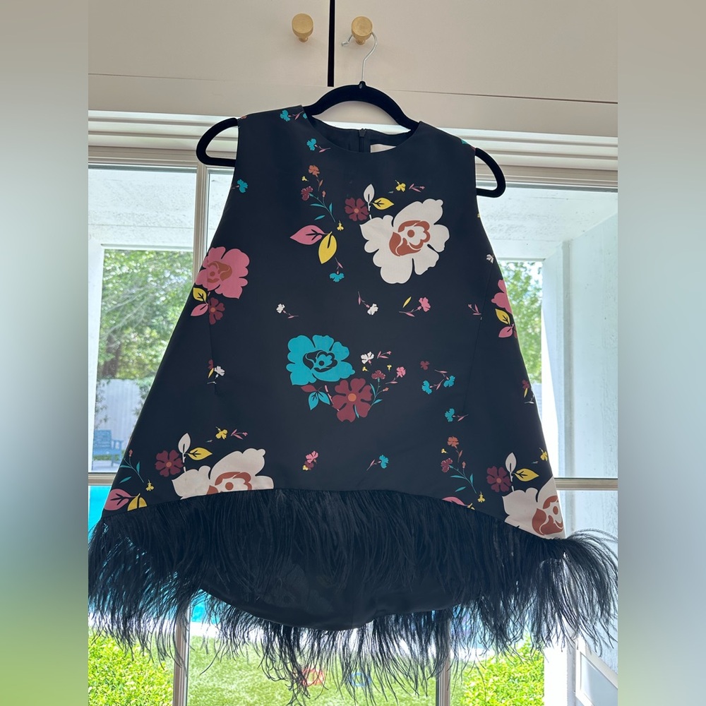 LA DoubleJ SET - Black Floral Top with Feather Hem and Pants